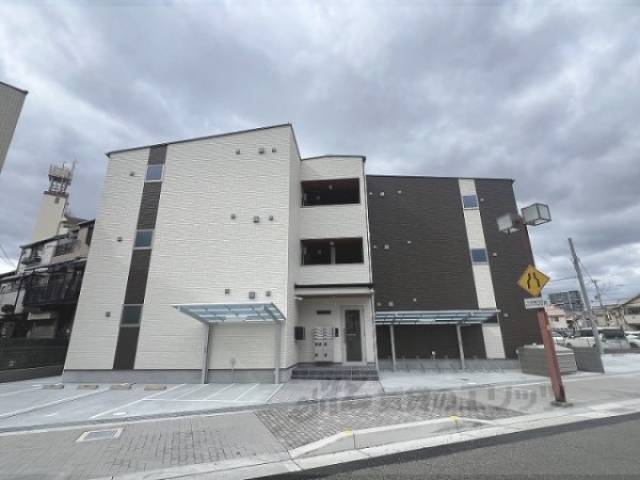 シエーナ川西美園外観写真1