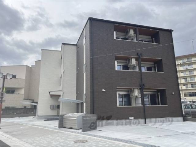 シエーナ川西美園外観写真2