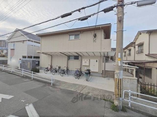 リベルテ逆瀬川外観写真3