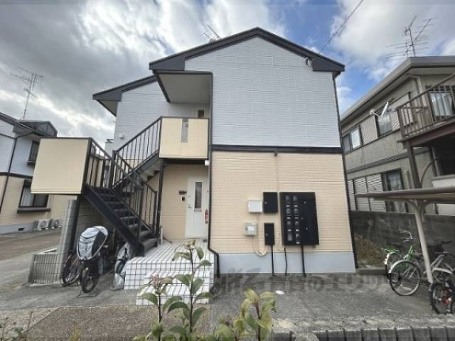 ネオ松ヶ本外観写真1