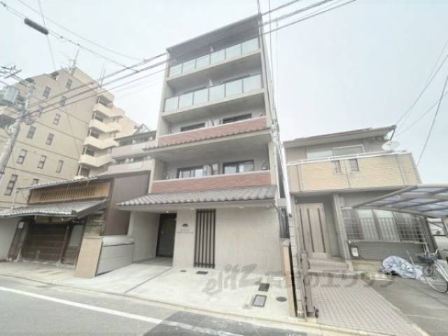 D.CLAREST CREST TAPP 二条外観写真2