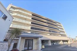 プレジオ宝塚ASIAN外観写真