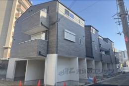 CHERRY BLOSSOM川原町外観写真