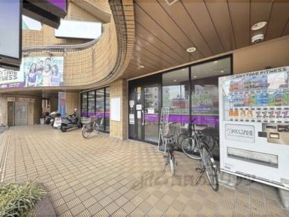 ウエストサイド（テナント）外観写真1