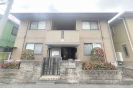 ラナ・カスターナ外観写真