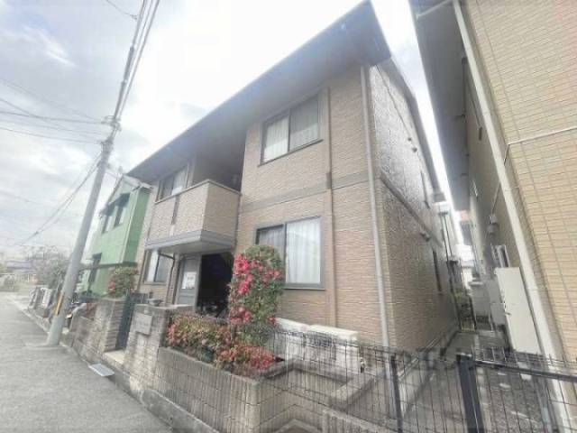 ラナ・カスターナ外観写真2