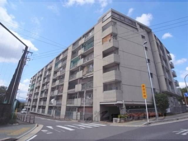 桃山グランドハイツ外観写真1