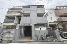 ロイヤルコート東園田外観写真