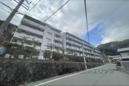 ネオハイツ橿原神宮西口外観写真