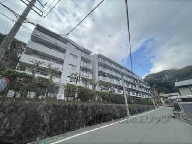 ネオハイツ橿原神宮西口外観写真1