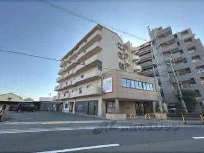 アルファパレス外観写真1