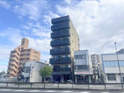 Ｅ－Ｂｏｎｈｅｕｒ尼崎外観写真3