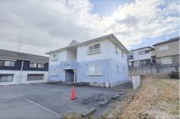 エステートピアヨネザワ外観写真