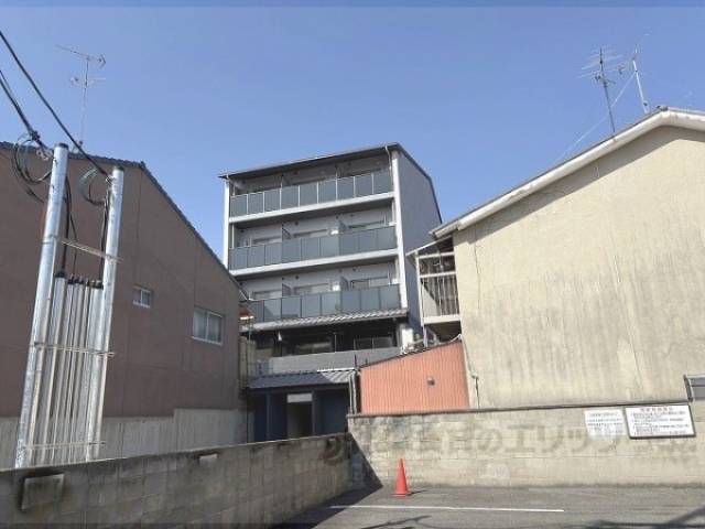 アドバンス京都烏丸町外観写真2