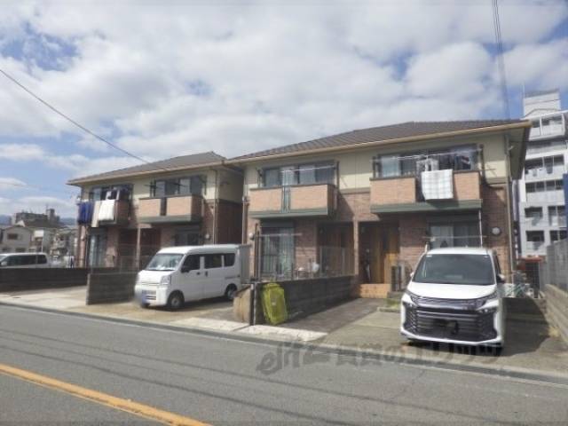 樋口タウンハウス　Ａ棟外観写真1