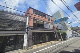 中之町248-2テナント外観写真