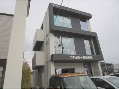 STYLEビル外観写真2