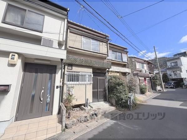 179858の外観写真