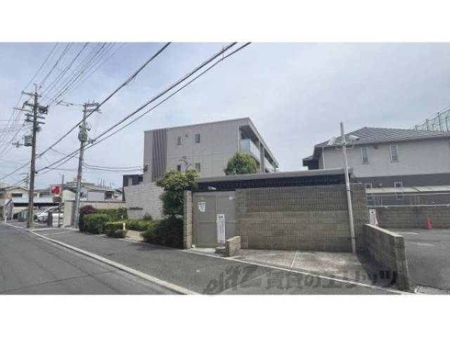 アトレッテ　ジーロ外観写真2