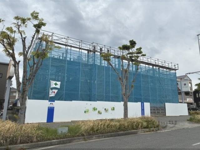 アンド　ベンジャミン外観写真3