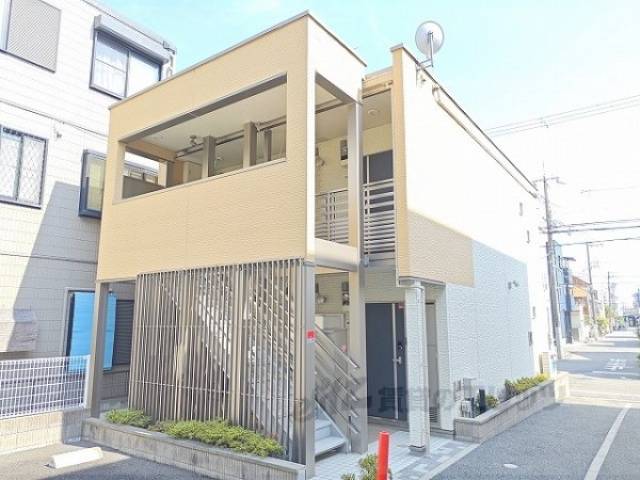 クレイノル　レーヴ外観写真1
