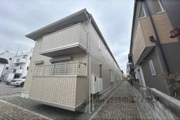 ナーヴィス外観写真