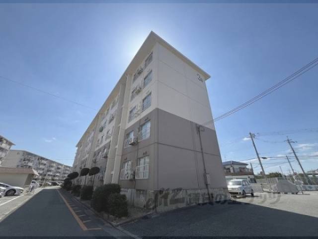 伊丹鴻池第2団地3号棟外観写真3