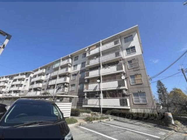 伊丹鴻池第２団地2号棟外観写真2