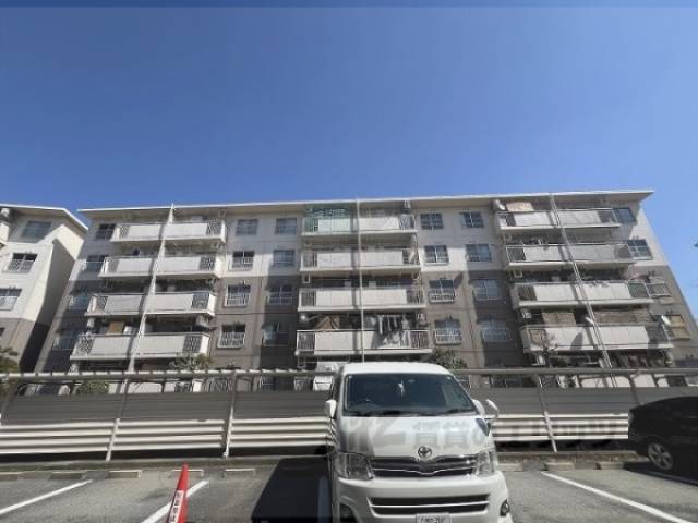 伊丹鴻池第２団地2号棟外観写真3