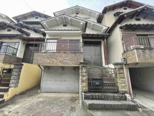 結崎駅より徒歩10分 築46年3ヶ月 3階建の賃貸物件