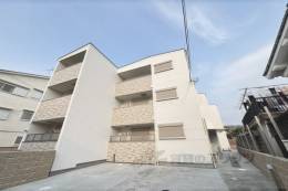 クリエオーレ倉治外観写真