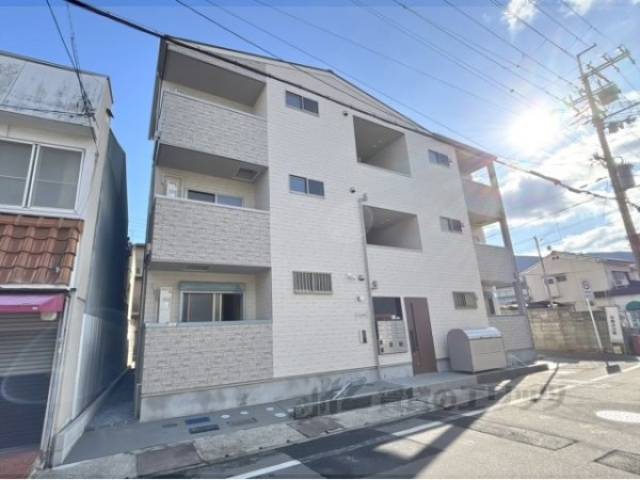 センチュリー嵯峨嵐山外観写真1