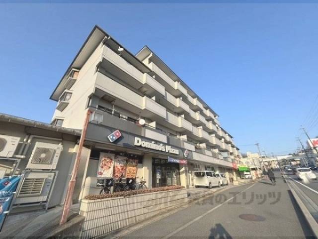 メゾン東生駒外観写真1