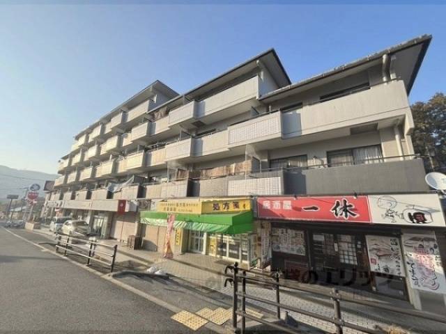 メゾン東生駒外観写真2