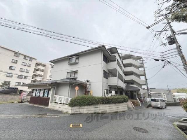 メゾン東生駒外観写真3