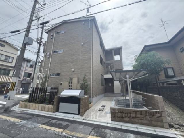 ソレイユ八条春日外観写真2