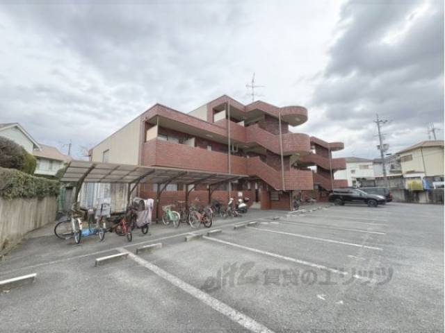 パストラール西大寺外観写真1