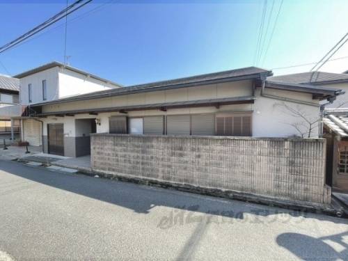 大和高田駅より徒歩39分 築76年1ヶ月 2階建の賃貸物件