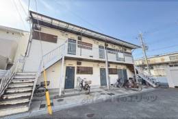 新家ハイツ外観写真