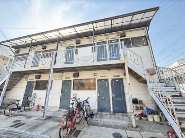 新家ハイツ外観写真3