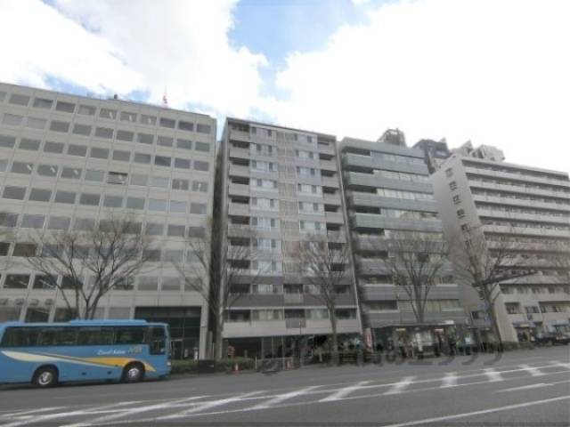 エスリード烏丸御池外観写真3