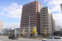 アンビエント高辻通外観写真