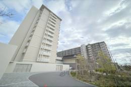 ローレルスクエア長岡京ザ・マークス外観写真