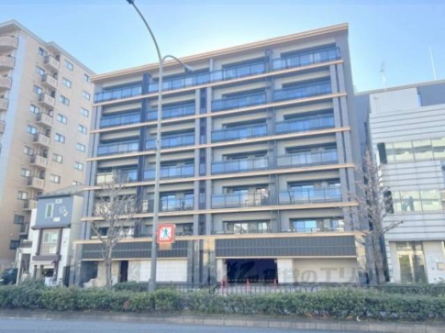 プレミスト京都二条城北外観写真2