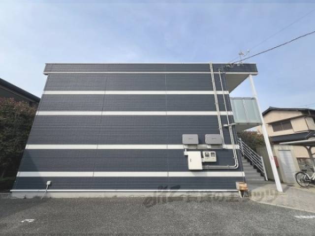 レオネクスト西伊丹２外観写真3