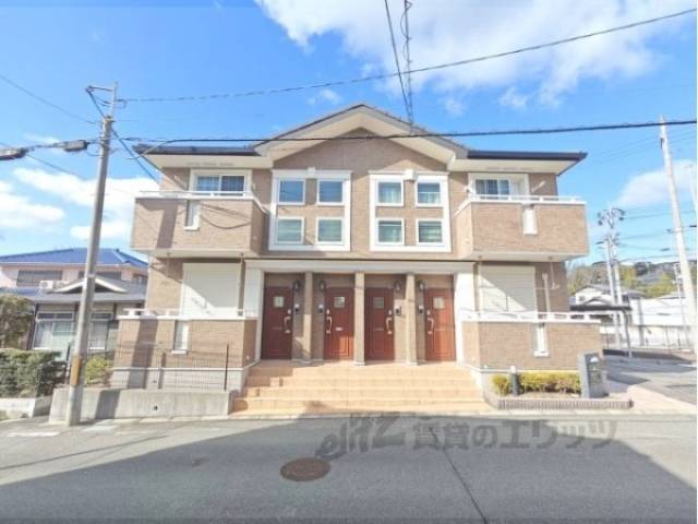 メゾンF-２外観写真1