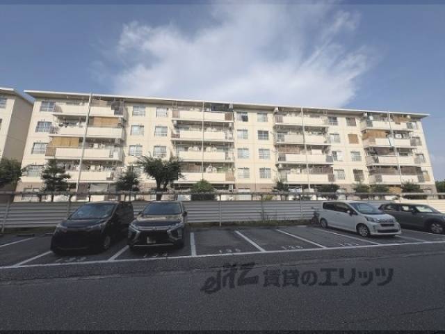 伊丹鴻池第4団地5号棟外観写真2