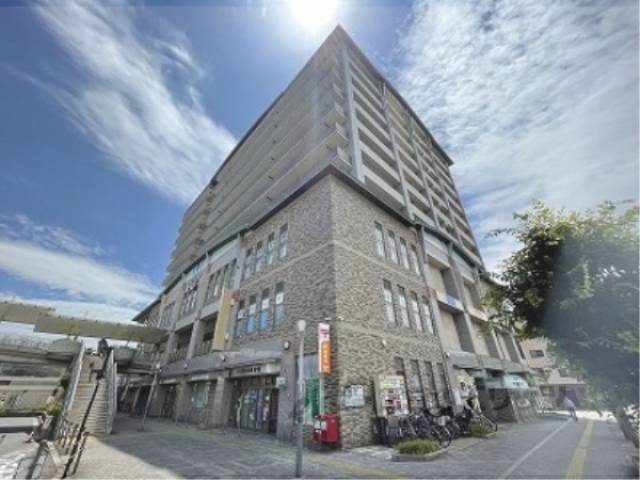 りーべる王寺西館外観写真1