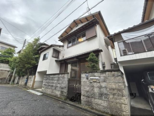 貸家外観写真1