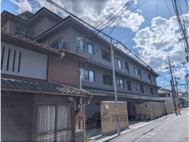 パラドール京都御所北室町邸外観写真2